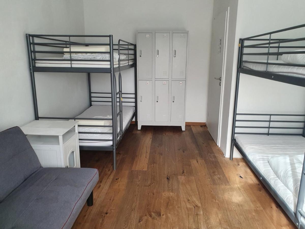 Viktoria Budget Hostel Zürich Buitenkant foto