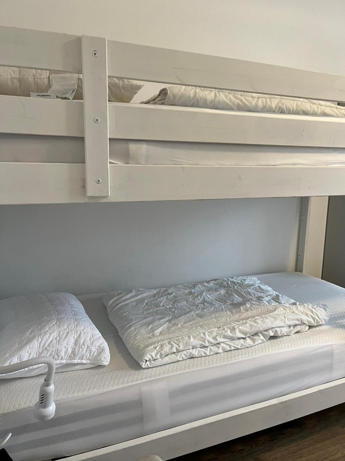 Viktoria Budget Hostel Zürich Buitenkant foto