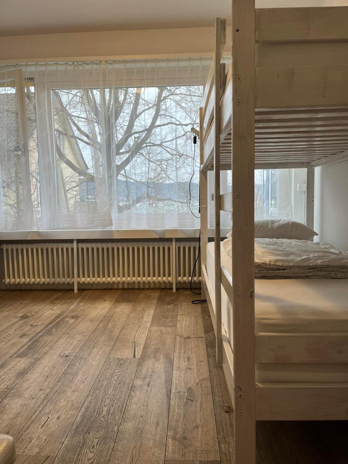 Viktoria Budget Hostel Zürich Buitenkant foto